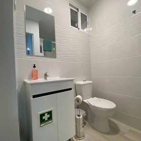 Setubal Holiday Apartment *
